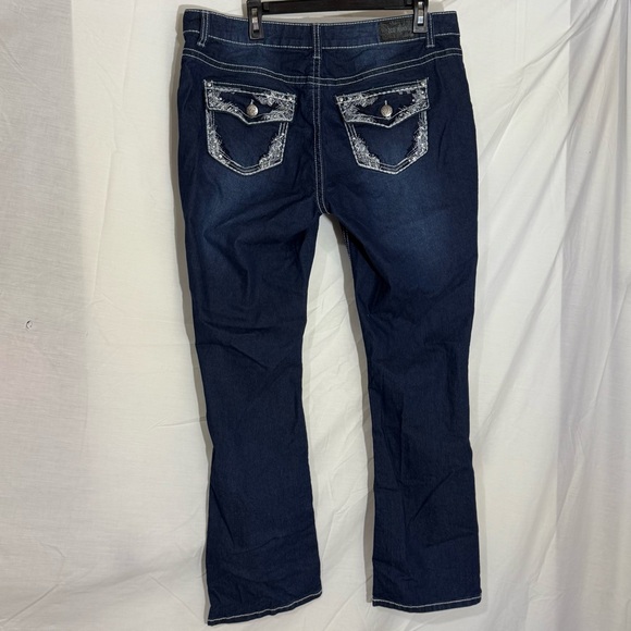 ZCO Jeans Dk Wash Bootcut Contrast Stitching, Bling Flap Pocket w/Button Size 16 - Picture 2 of 8